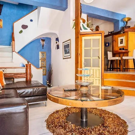 Atico Design House Apartment